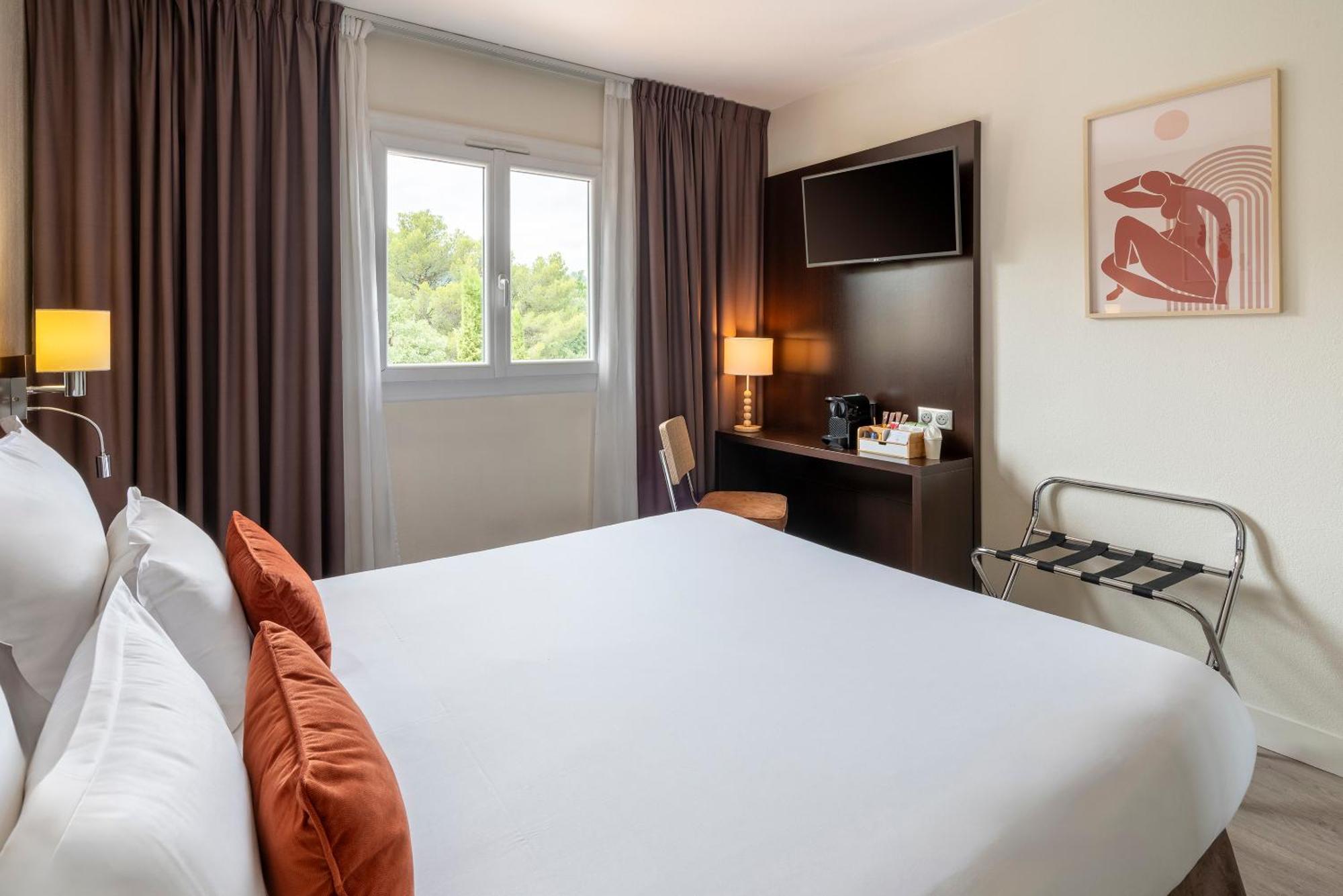 Best Western Terre De Provence Le Cannet-des-Maures Buitenkant foto